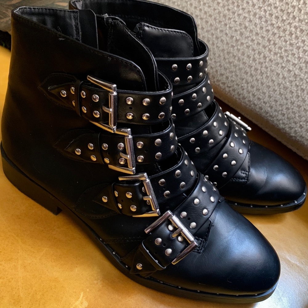 Leather Buckle Up Boots - Picture 2 of 6